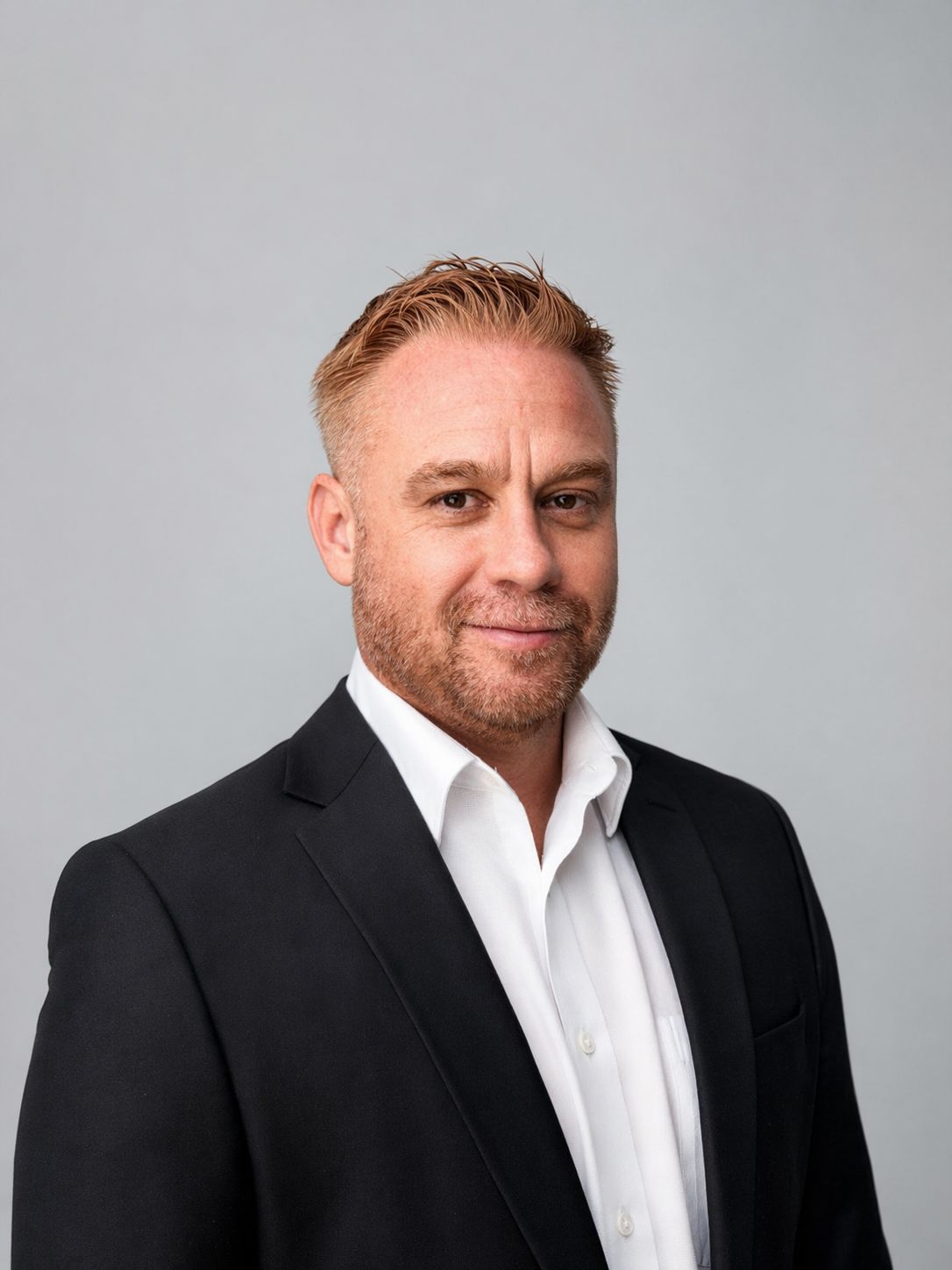 Warren Jones, Director